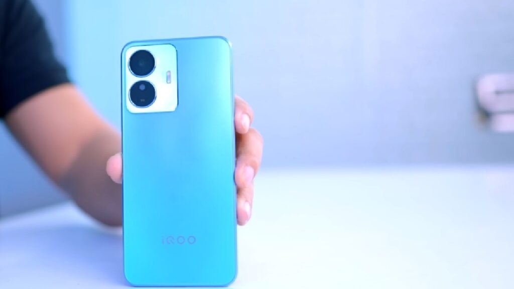 IQOO Z6 lite 5G Design & Quality 