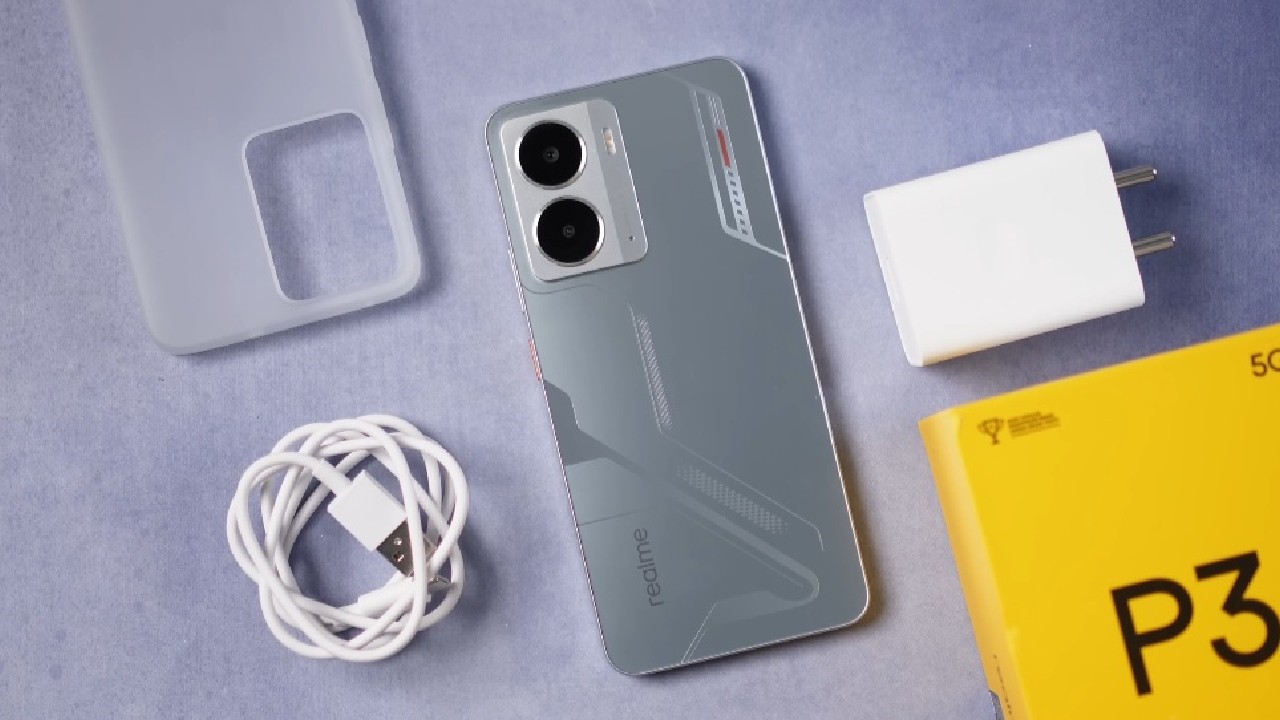 Realme P3 5G Vs IQOO Z6 Lite 5G